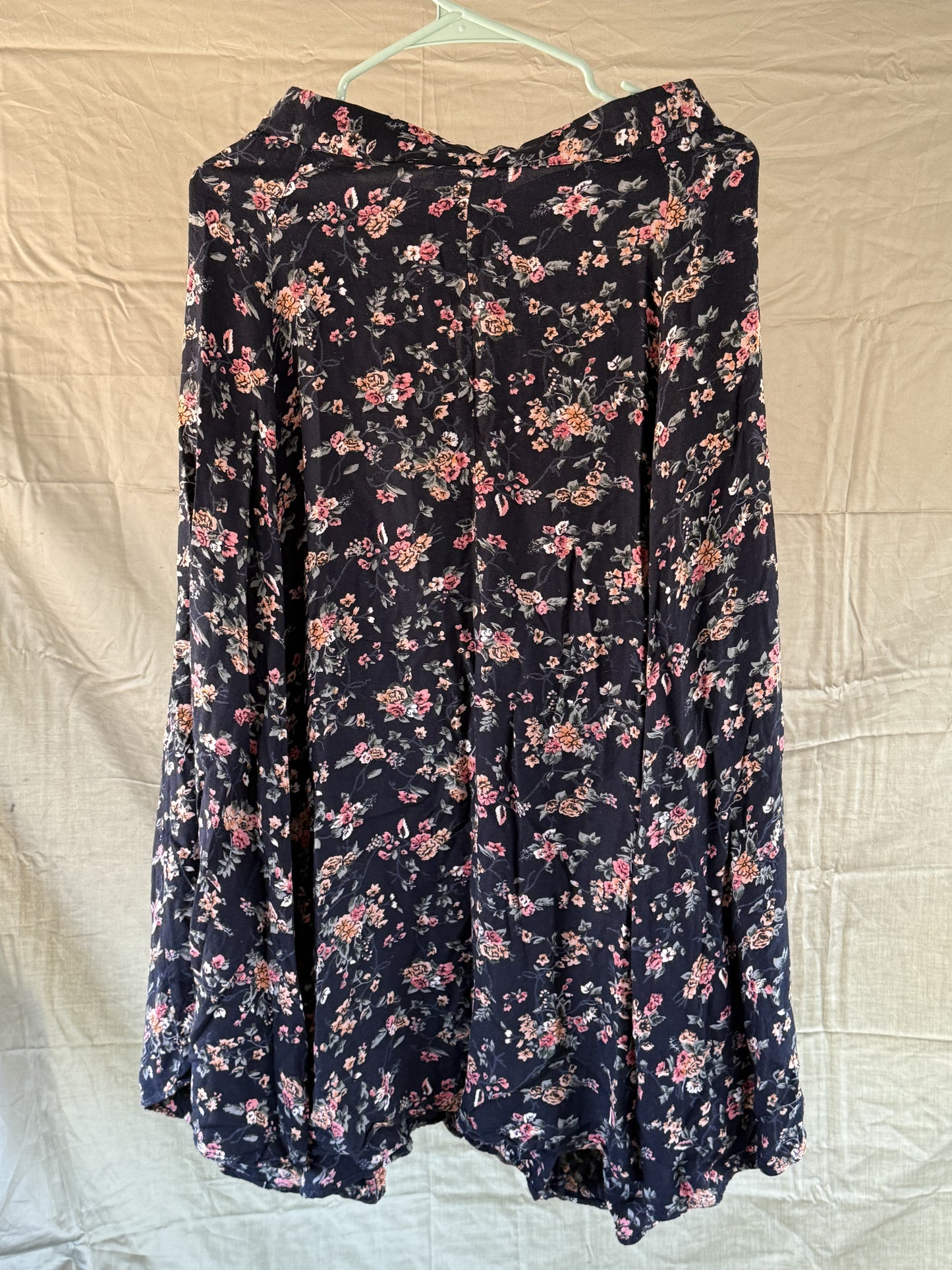At Last Floral Studio- Floral Button-up Skirt (S)