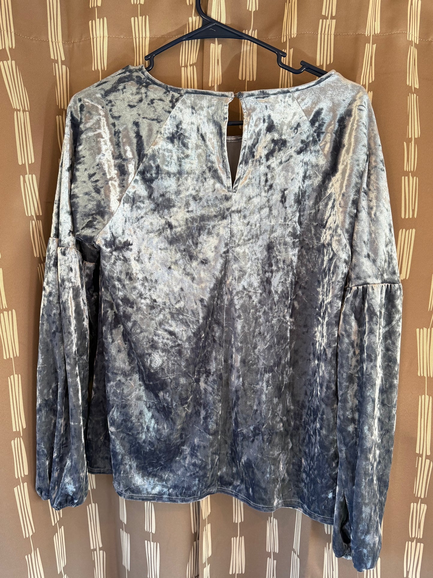 LC-Lauren Conrad Velvet Shirt-- sz M