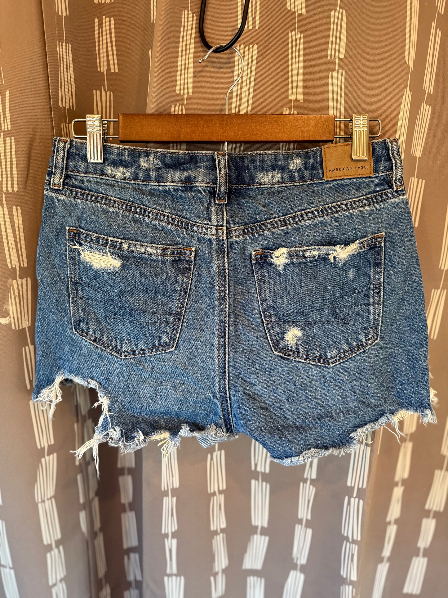 American Eagle Jean Shorts-- sz 4