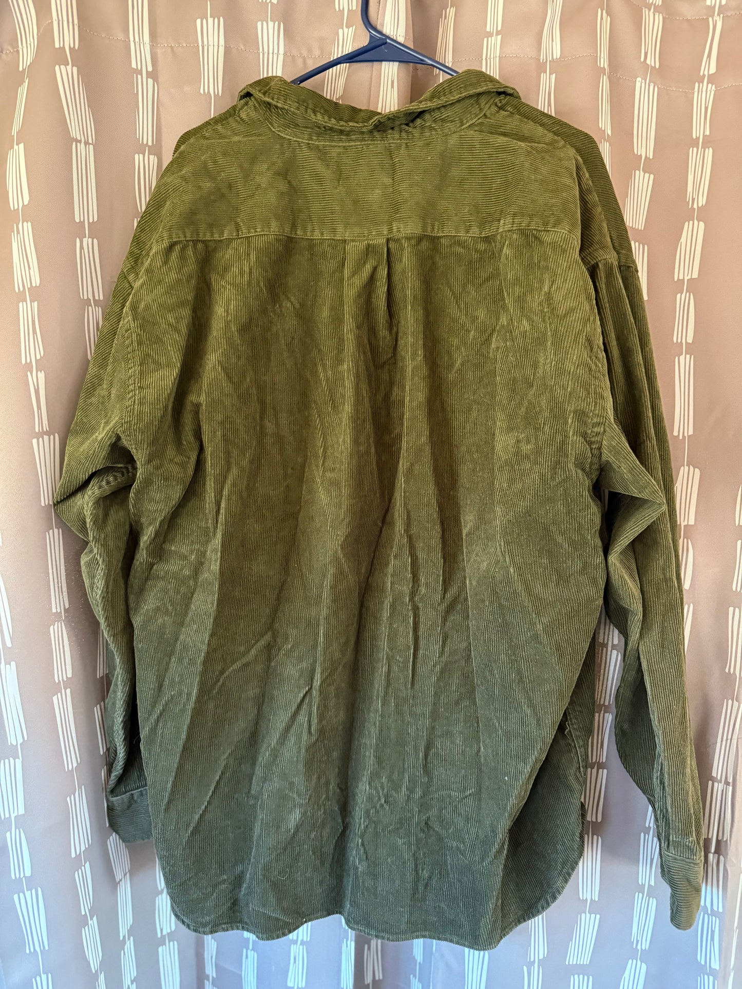 American Eagle Corduroy Pullover-- sz XL