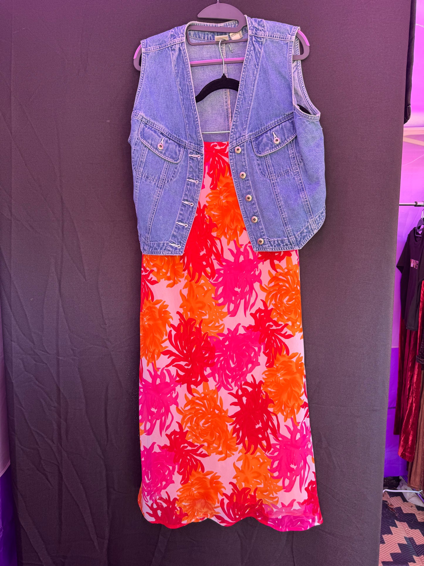 Cato Funky-Cool orange and pink maxi skirt-- sz 22/24W (watch the video to see how I make it fit size 4)