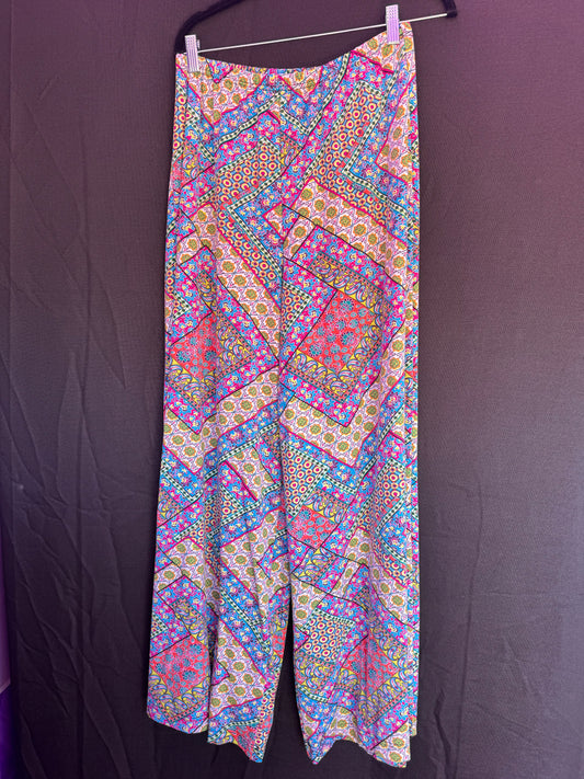 New Directions multi color lounge pants-- sz M