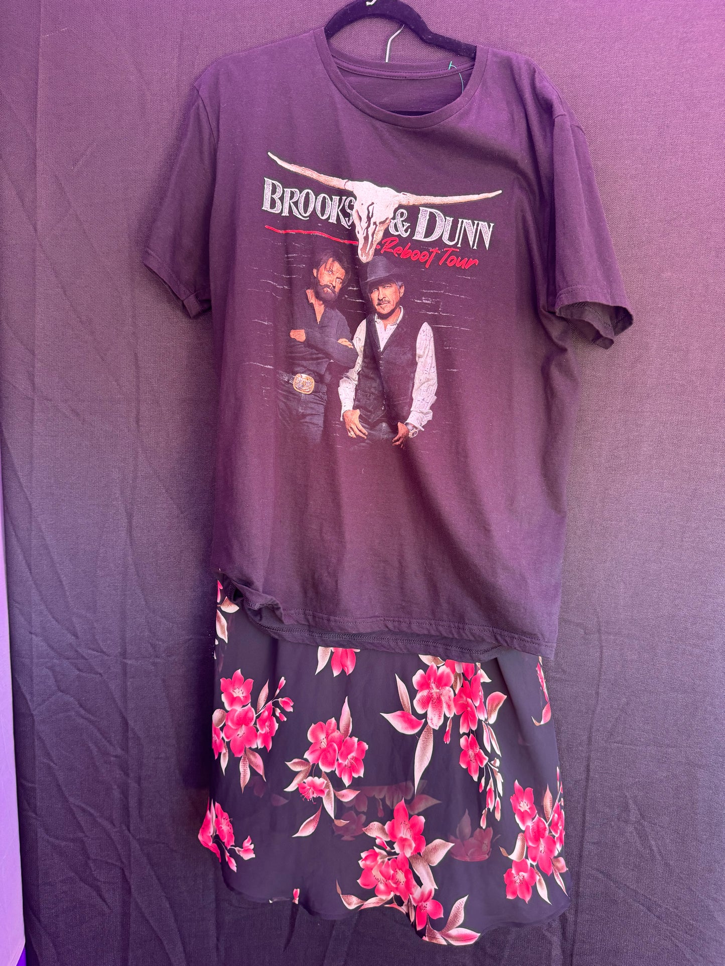 No Brand black and red Floral Skirt-- sz 20W