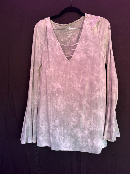 American Eagle Outfitters Light Gray and White tye dye Bell Sleeve Comfy Top-- sz L/G/G