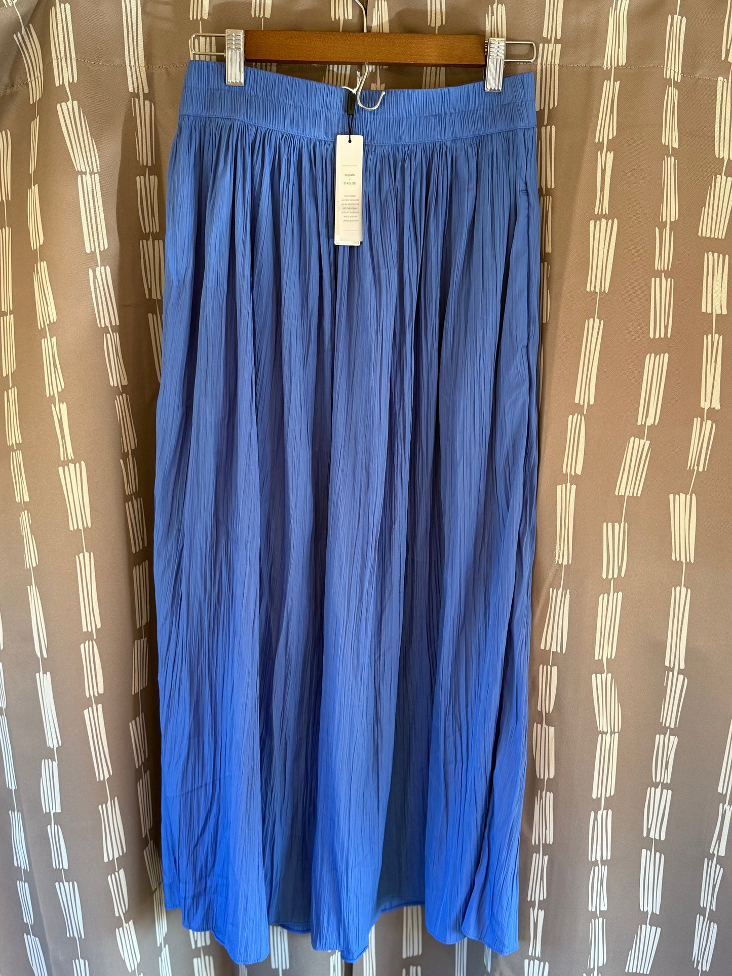 Chicos Maxi Skirt-- sz 0 NWT