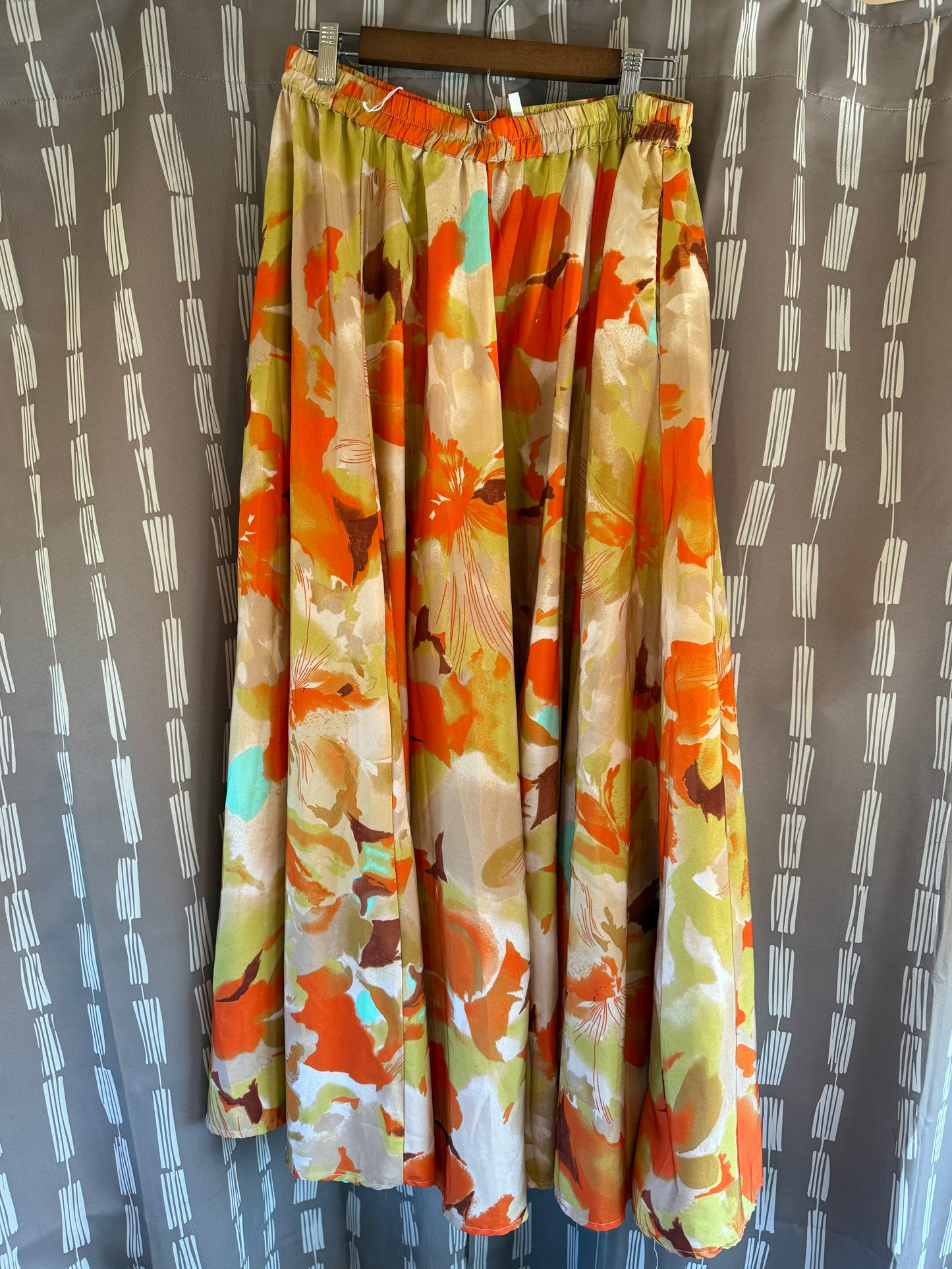 Moon Orchid Maxi Skirt-- sz M (fits like L)