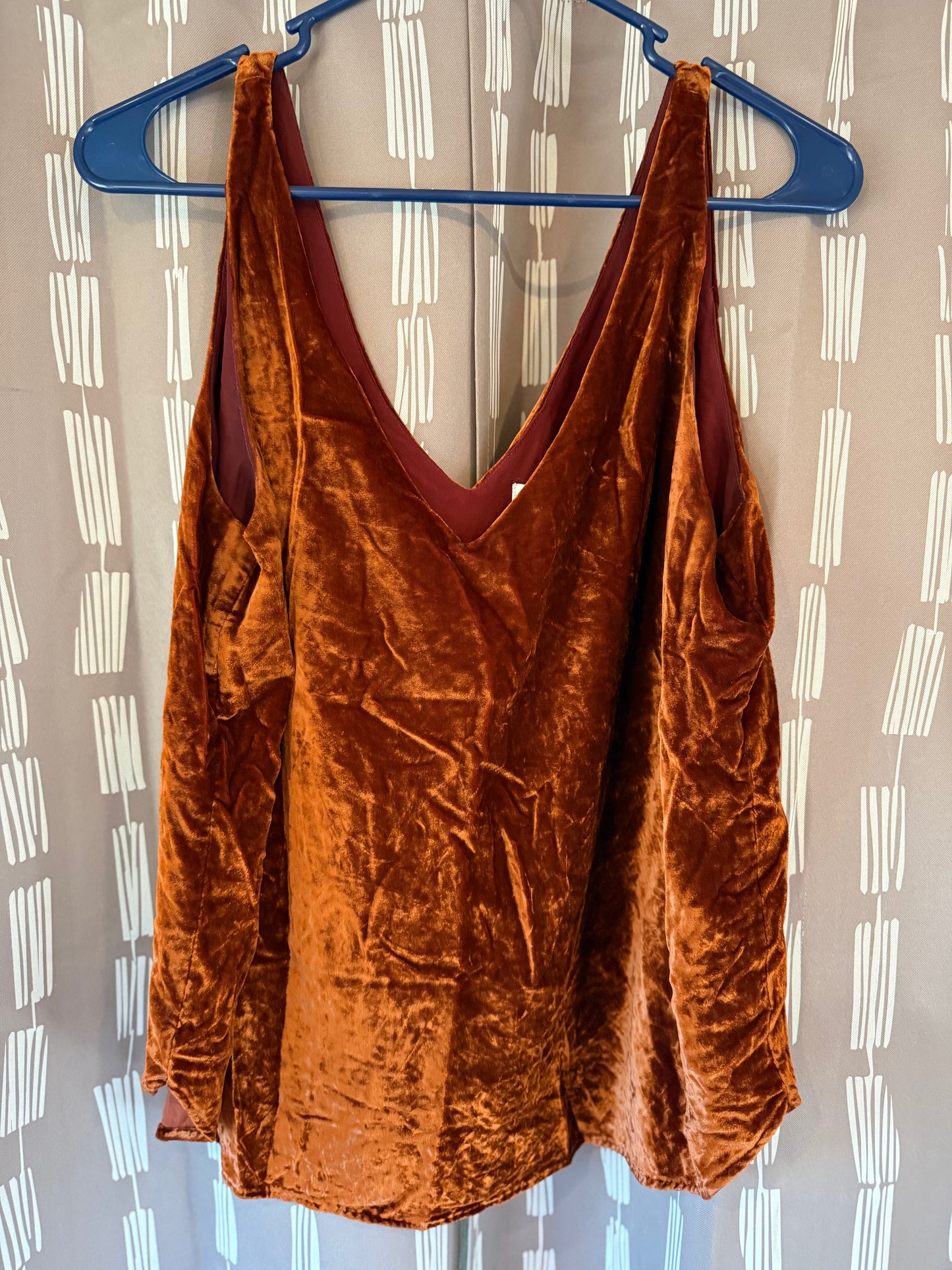 Loft Velvet Tank-- sz M