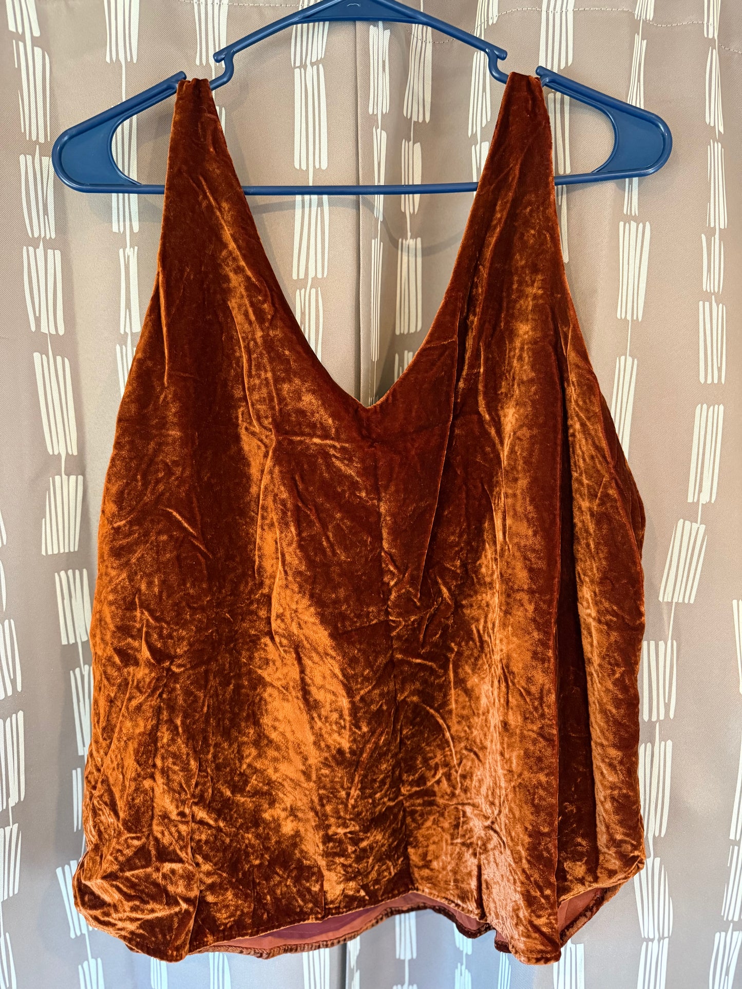 Loft Velvet Tank-- sz M