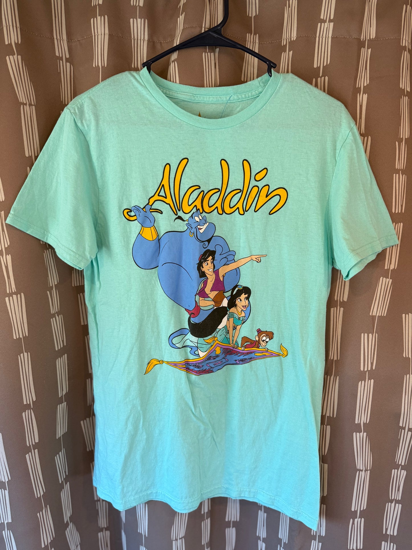 Disney Aladdin T Shirt-- sz M